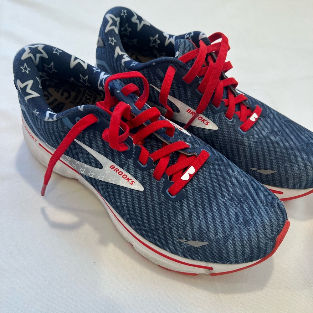Brooks women’s Ghost 15 titan/white/peacoat patriotic running - lk new sz 9
